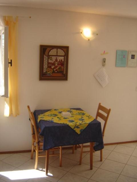 Apartments Ada Primošten Esterno foto