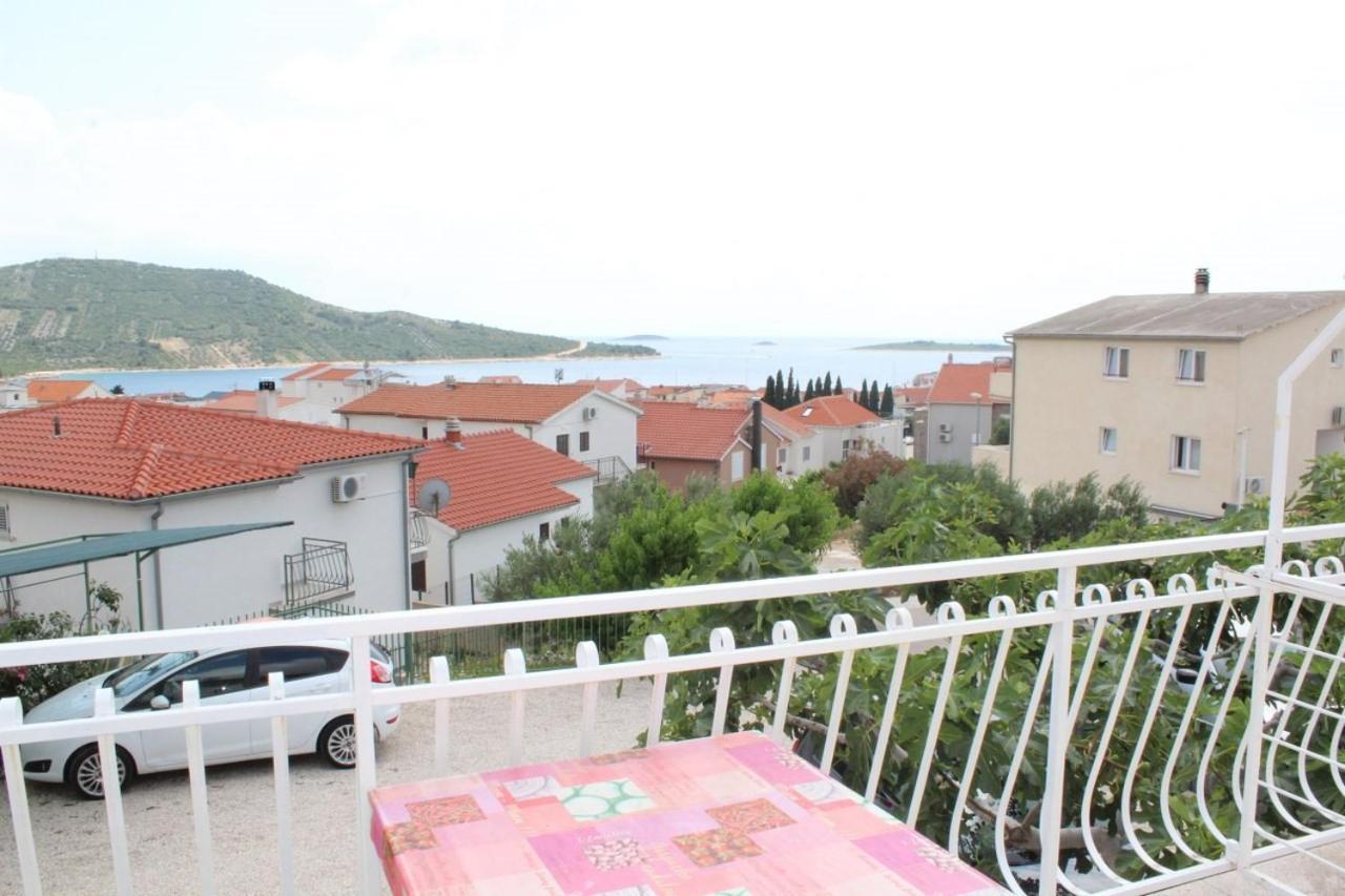 Apartments Ada Primošten Esterno foto